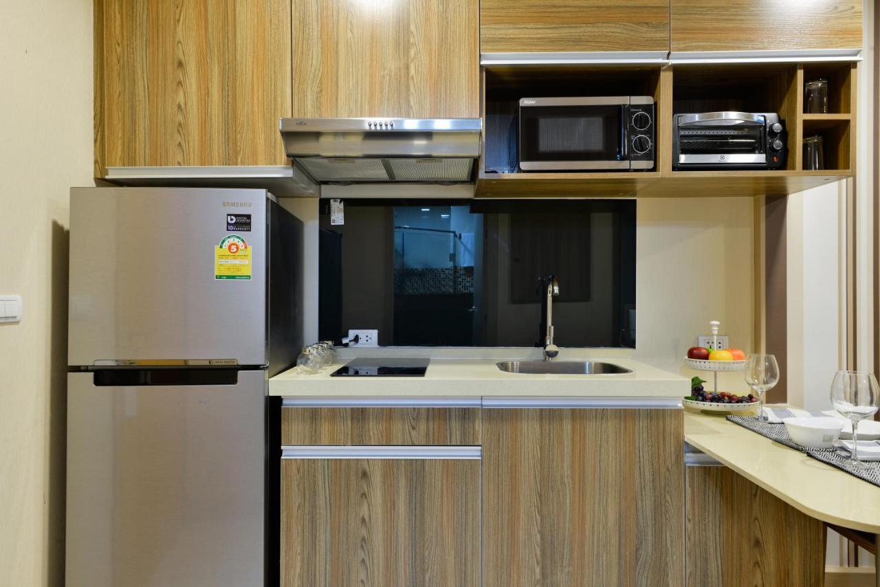Ramada By Wyndham Bangkok Ten Ekamai Residences Екстериор снимка
